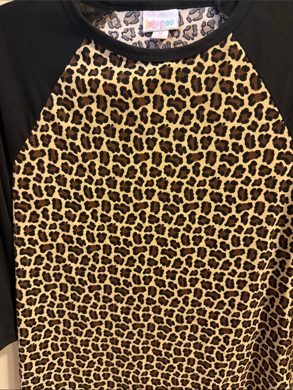 LuLaRoe Black Raglan Tee with Leopard Print Front - Picture 2 of 3